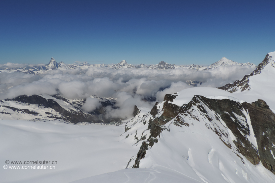 Vom Matterhorn 4478m bis zum Weisshorn 4506m.