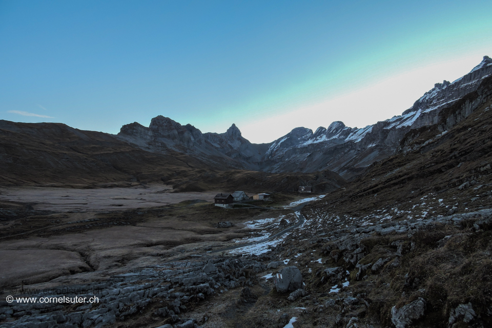 Angekommen auf der Glattalp 1850m, Sicht zum Höch Turm 2666m