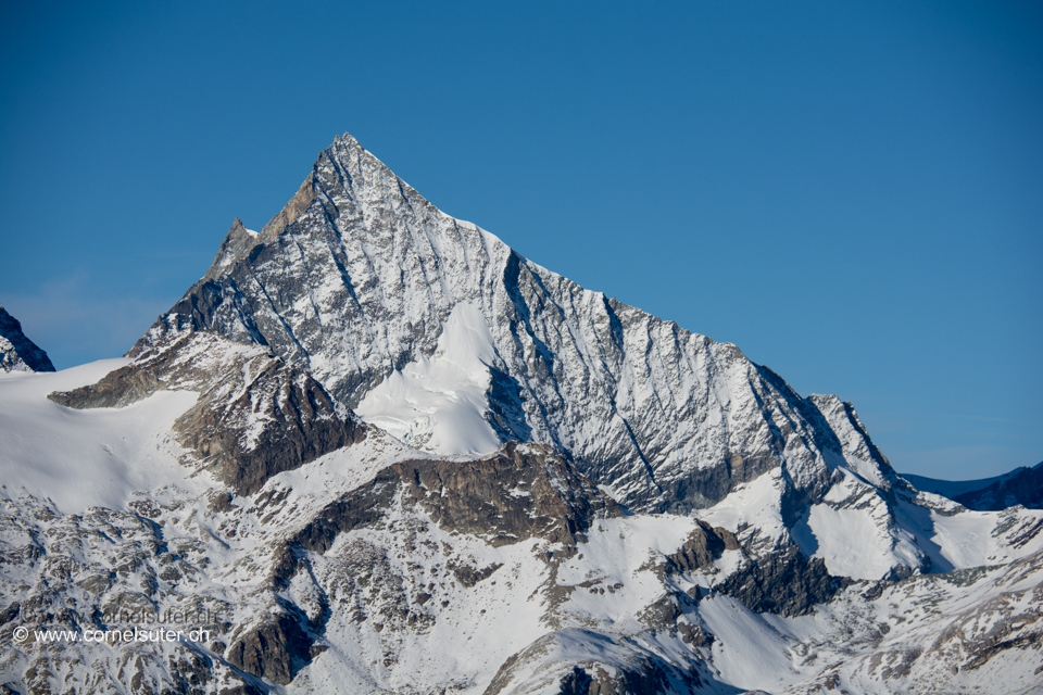 Beim Trockener Steg 2939m Sicht zum Weisshorn 4506m.