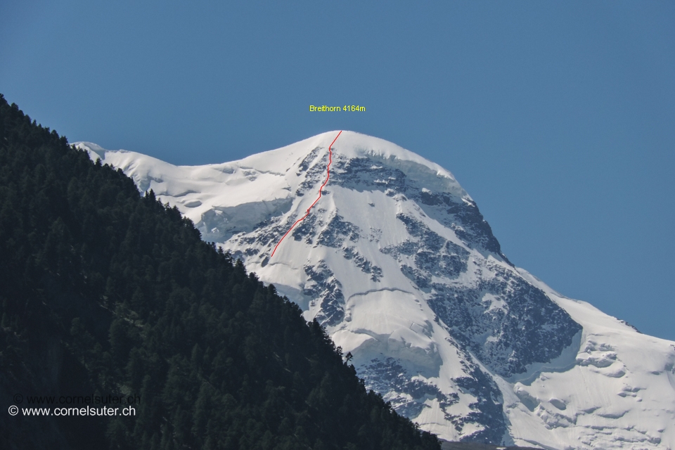 Von Täsch Sicht zum Breithorn 4164m und ca die Route, die Ausstiegswand.