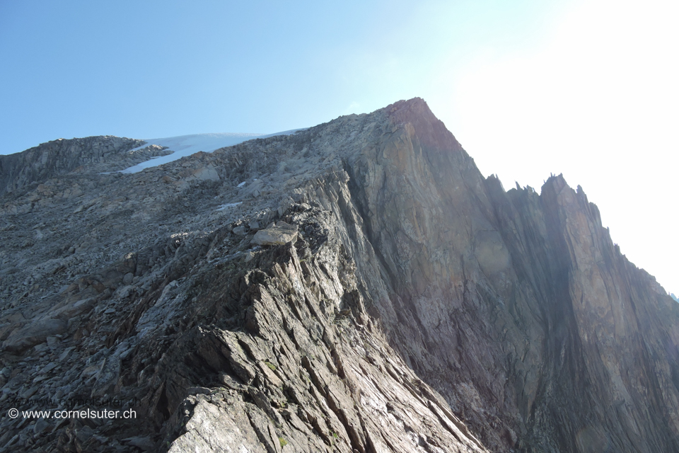 Auf dem Galensattel 3113m angekommen, nun in Grat nähe weiter aufsteigen.