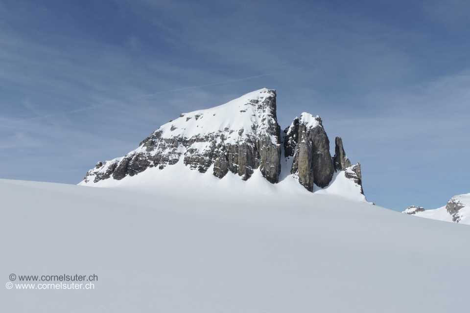 Gross Spannort 3198m (klick Bilder zur Tour)