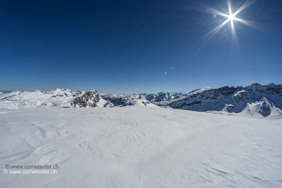 Sicht Richtung Gemsfaiernstock 2972m.