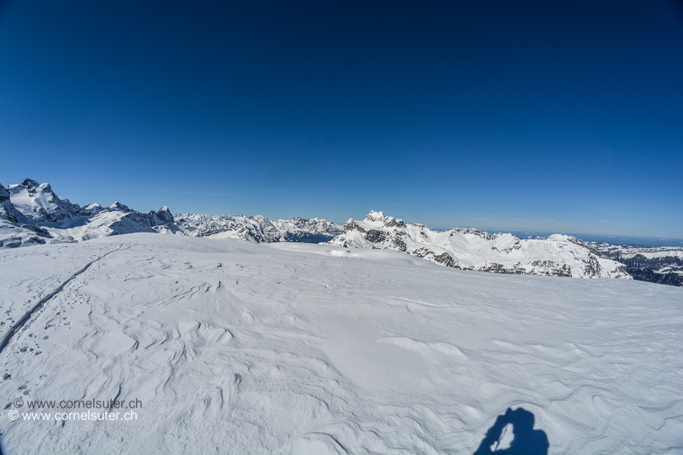 Sicht Richtung Schärhorn 3294m usw...