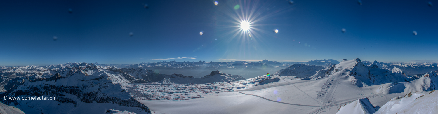 Pano Aussicht auf dem Oldehore 3123m.