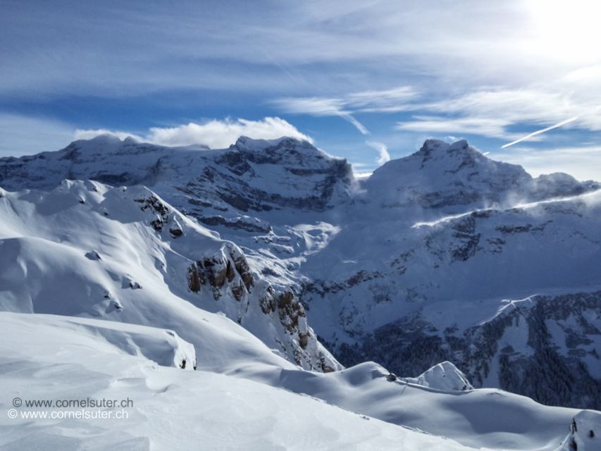Sicht zum Clariden 3267m usw. Sehr windig, Föhnwalze....