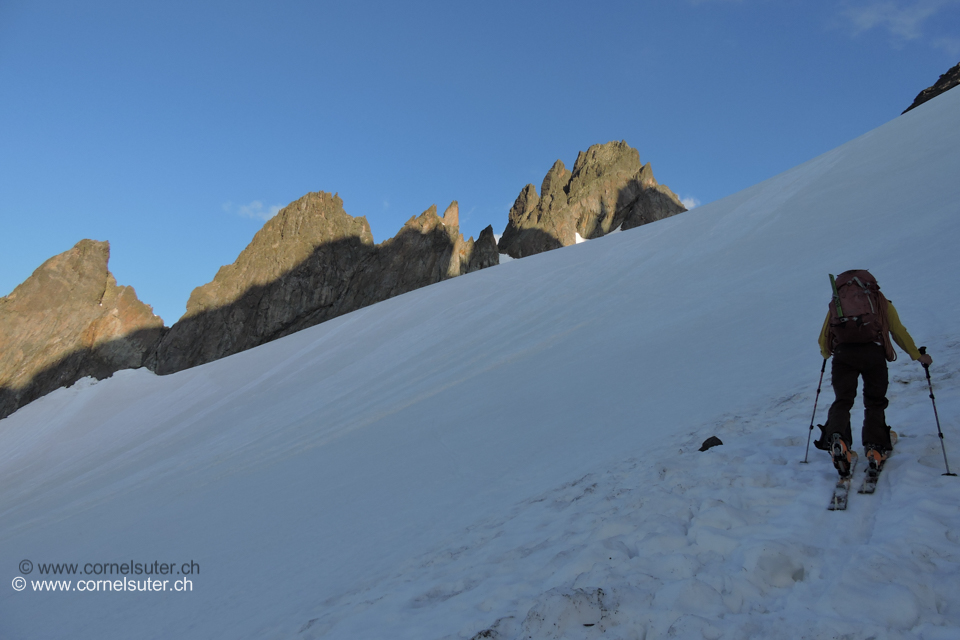 Auf dem Obertalgletscher Aufstieg zum Obertaljoch.