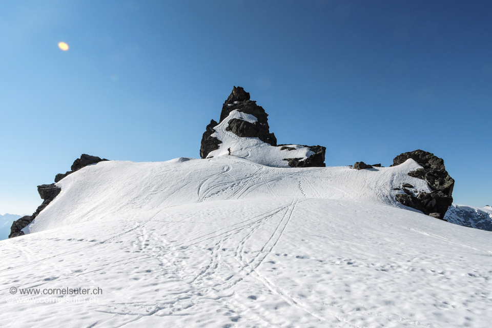 Toller Turm, tolles Skiklettern.
