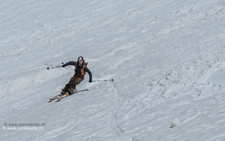 Abfahrt auf dem Obertalgletscher.