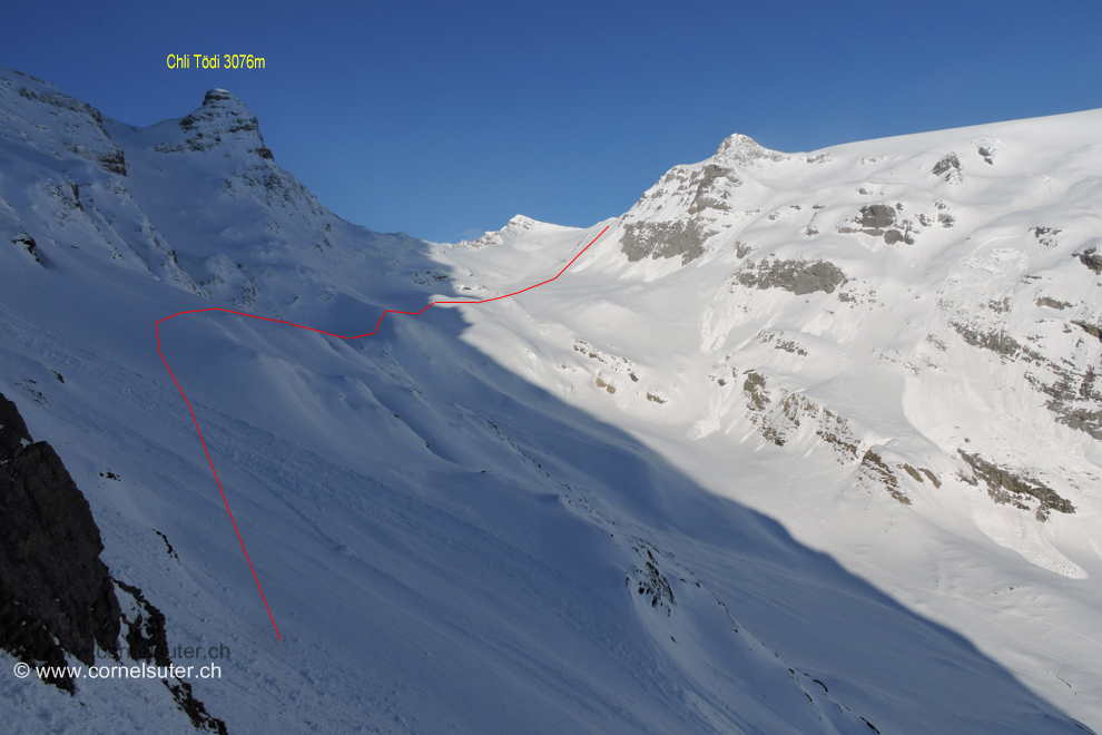 ca den Routenverlauf hinauf zur Planurahütte. Ach ja und der Föhnwind bläst wie verrückt.....!!!!
