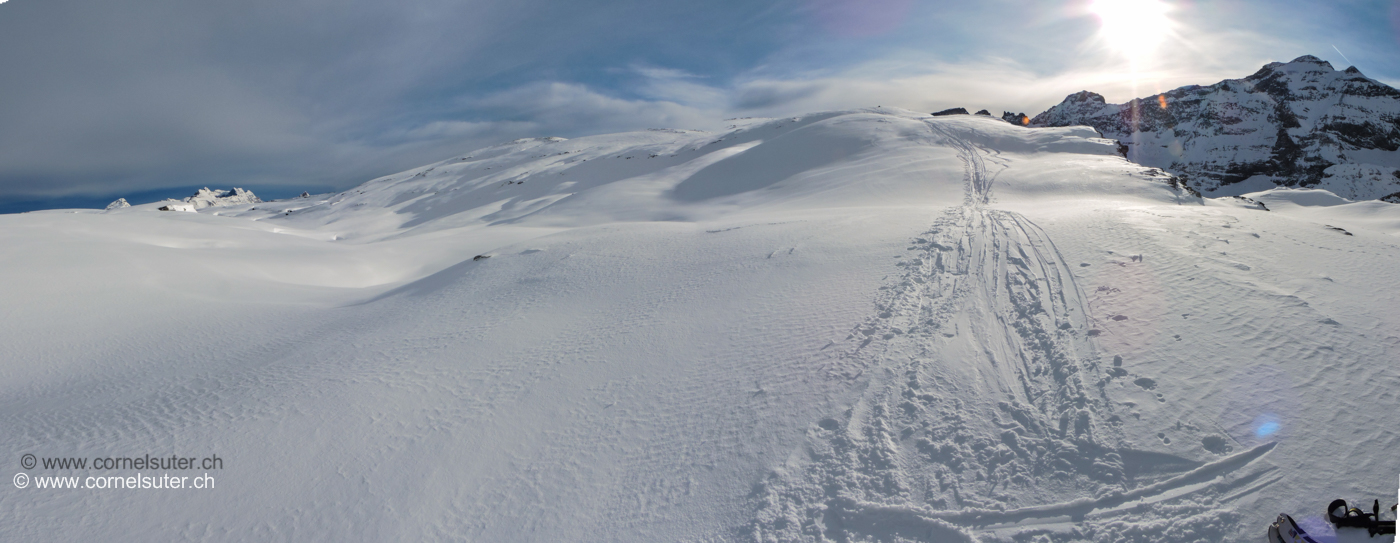 Pano, Sicht zum Glatten 2505m.