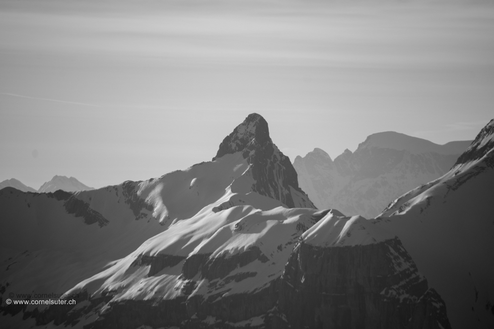 Zoom zum Höch Turm 2666m.