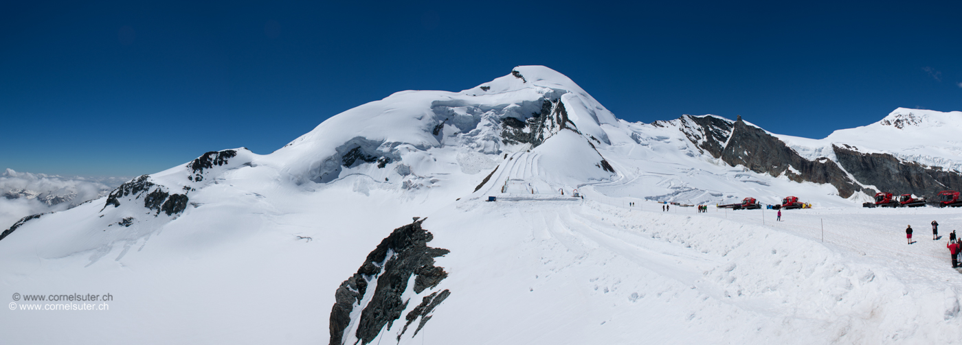 Zurück beim Mitellalalin 3457m, Pano Sicht zurück.