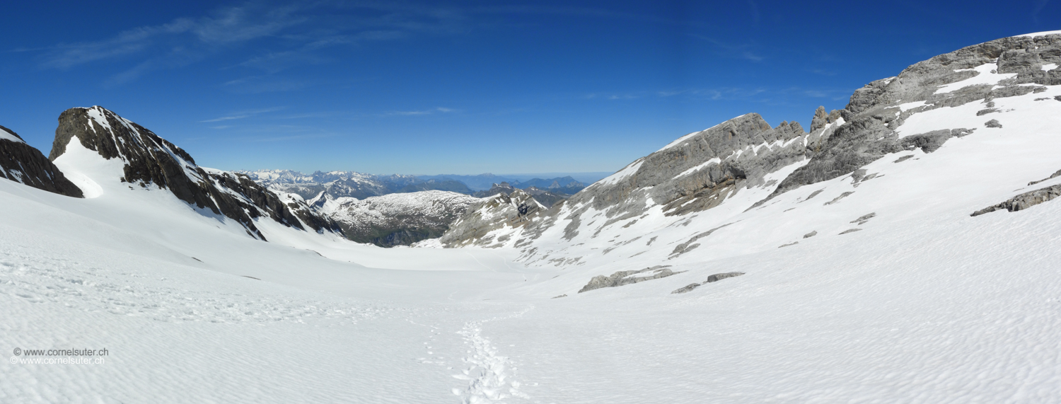 Abstieg auf dem Glärnischfirn.