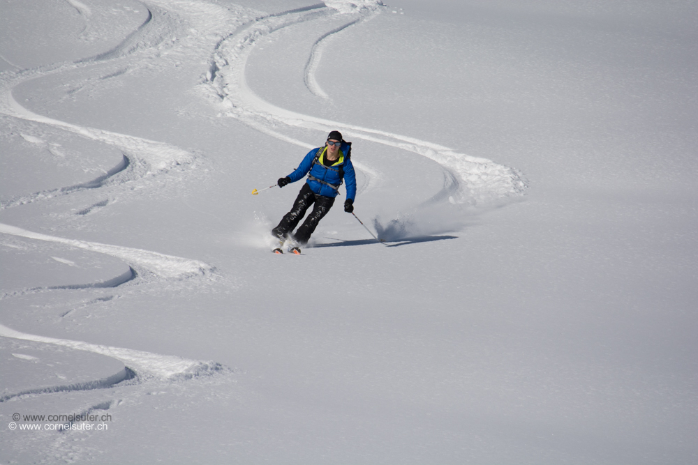 Pulverschnee Abfahrt vom Mattner First.