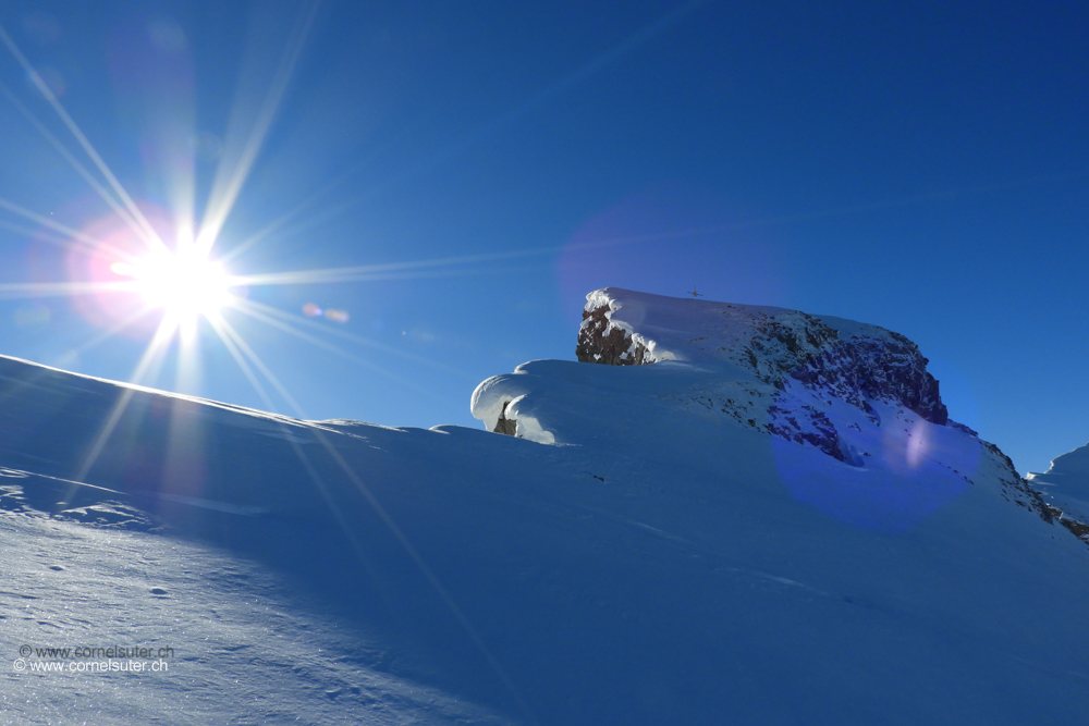 Sicht zum Geissstock 2269m (Kein Name auf der Landkarte)