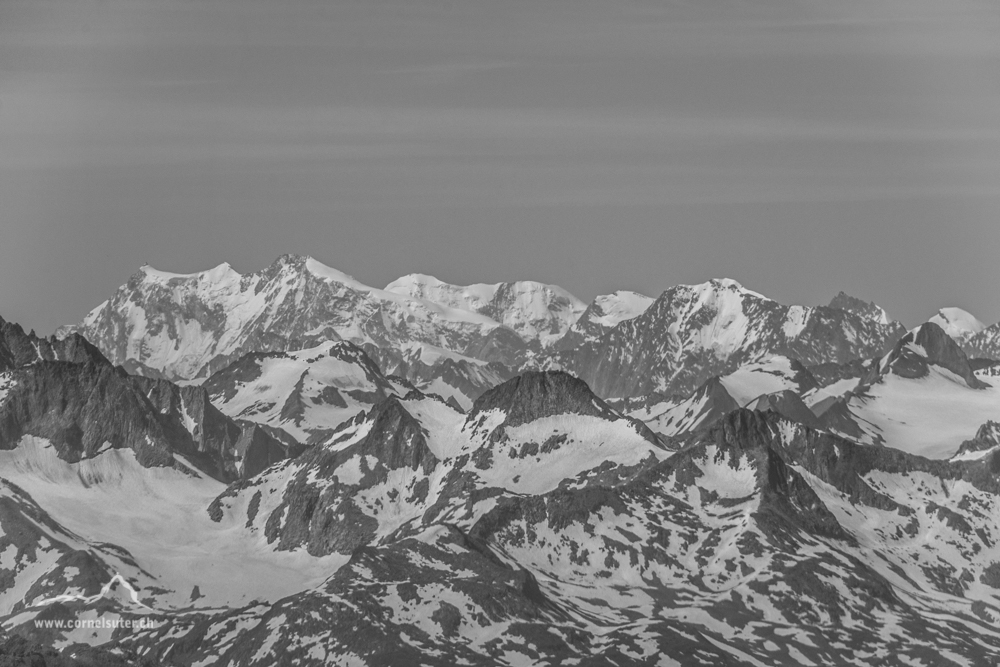 Zoooom zum Monterosa, Liskamm, Weissmies, Rimpfischhorn , Allalinhorn usw....