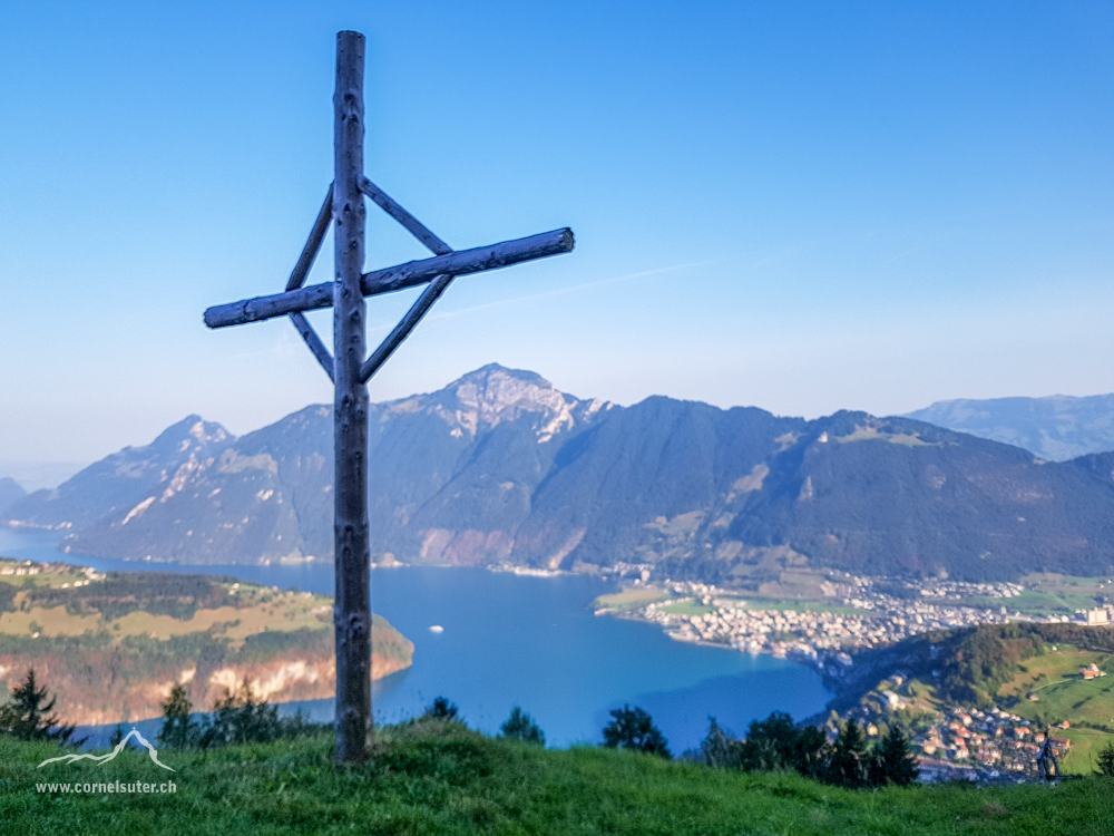 Aussicht auf Brunnen.