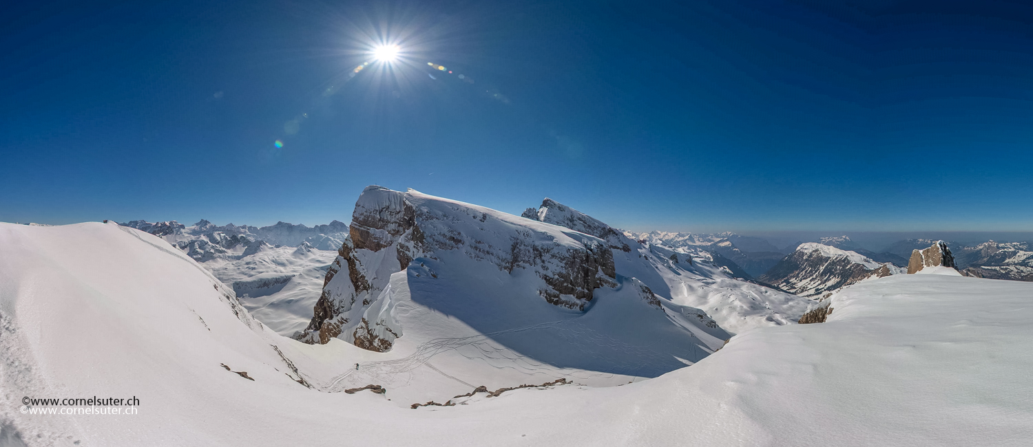 Pano Aussicht, Chronenstock, Chaiserstock, Riemenstalden.