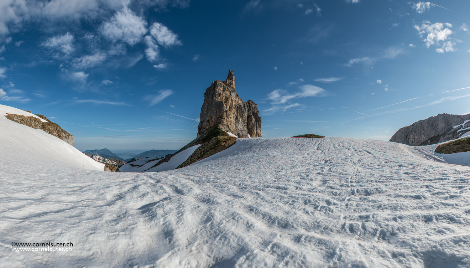 Felsbastion Gross Achslenstock 2175m, gigantisch...