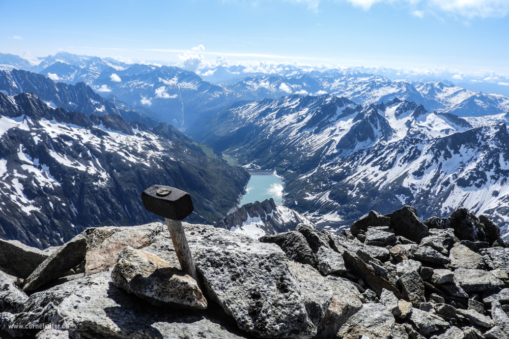 Auf dem Gipfel des Schneestock 3608m