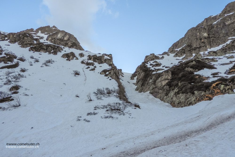 Aufstieg durch das Hohbergtal, es ist länger als es auf diesem Bild aussieht...