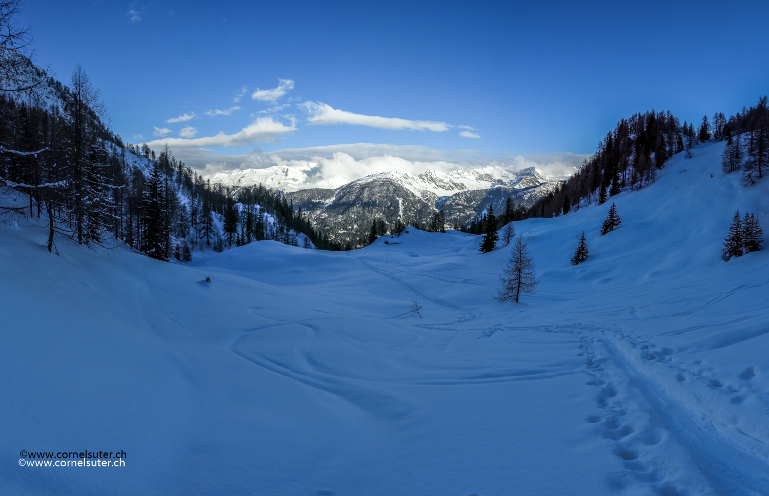 Panobild bei Bei Cap. di Cara 1833m.