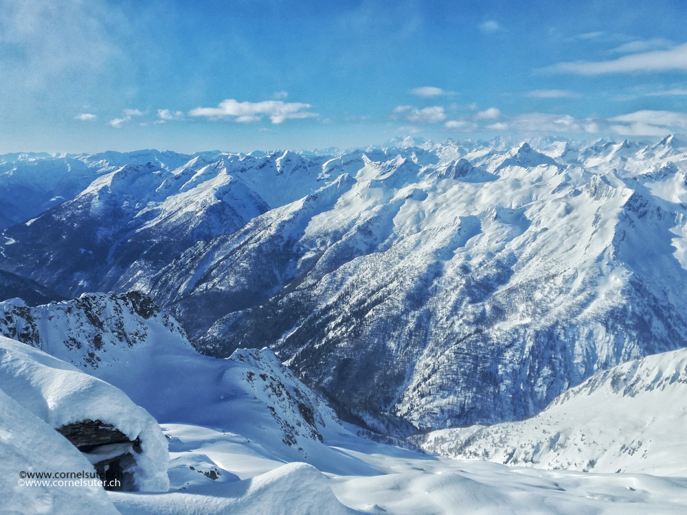 Es hat sich gelohnt ins Tessin zu fahren. Einblick ins Maggia Tal...
