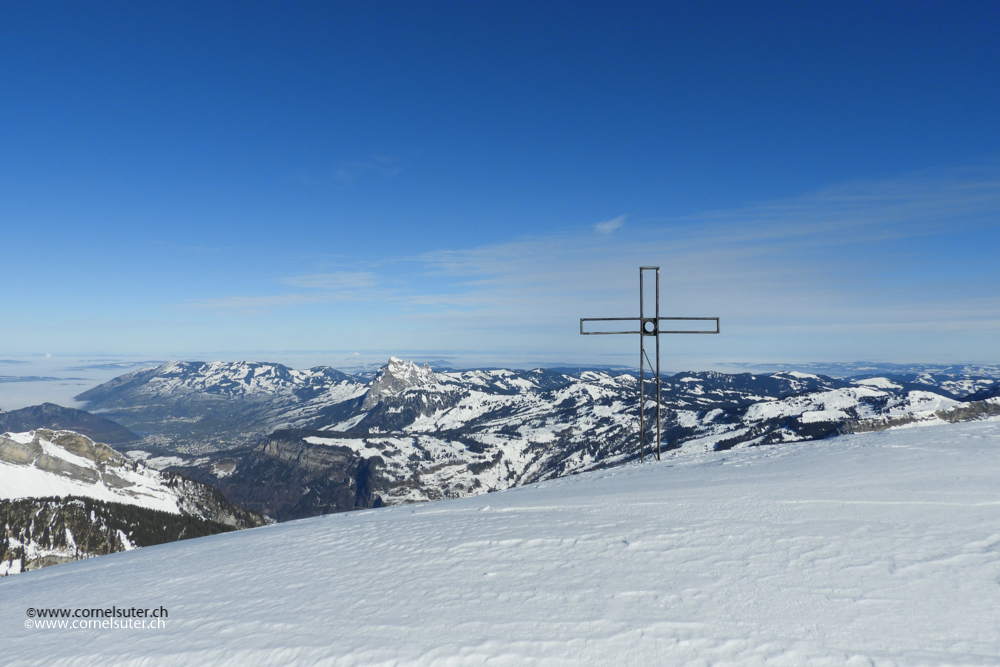 Gipfelkreuz auf dem Wiss Nollen