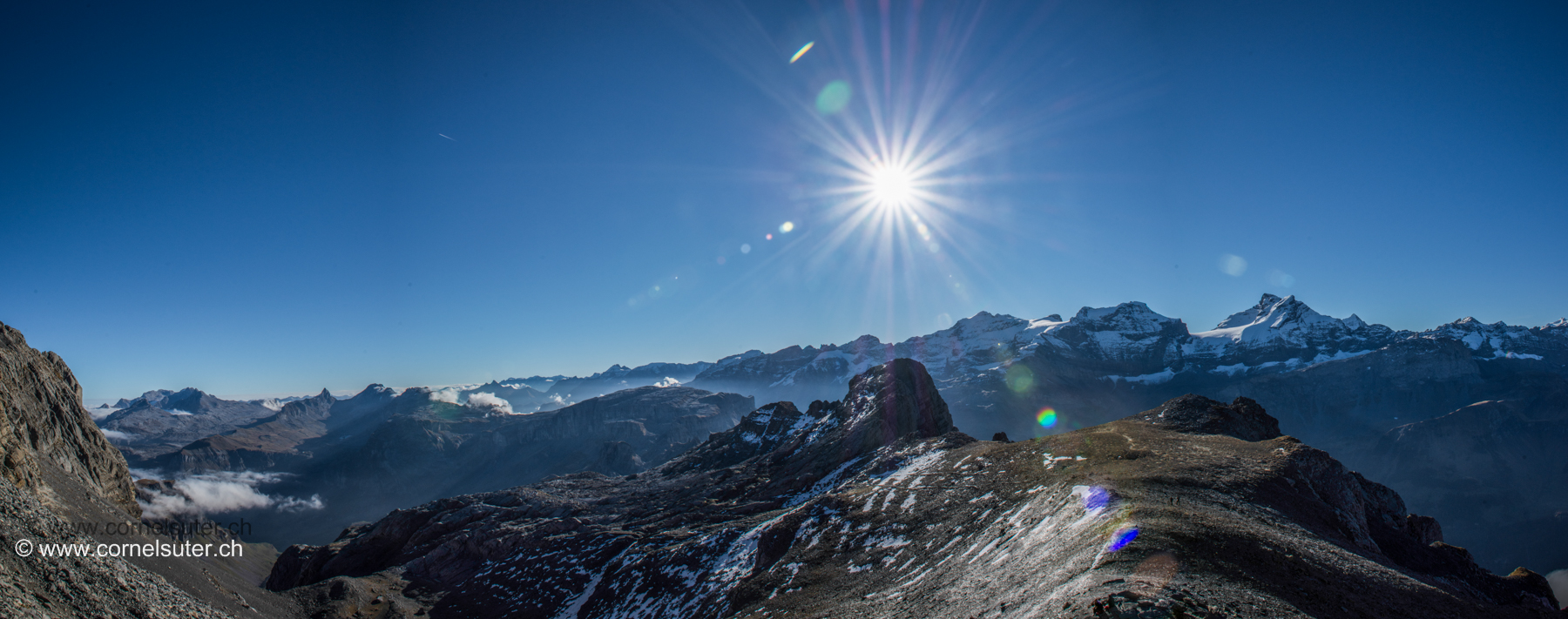 Bei der Geländeschulter  beim Pt.2537 (Karte) tolles Panorama. 