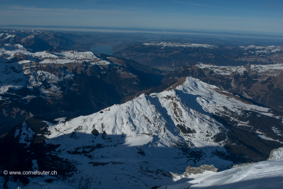 Sicht hinunter zur Kleinen Scheidegg usw.