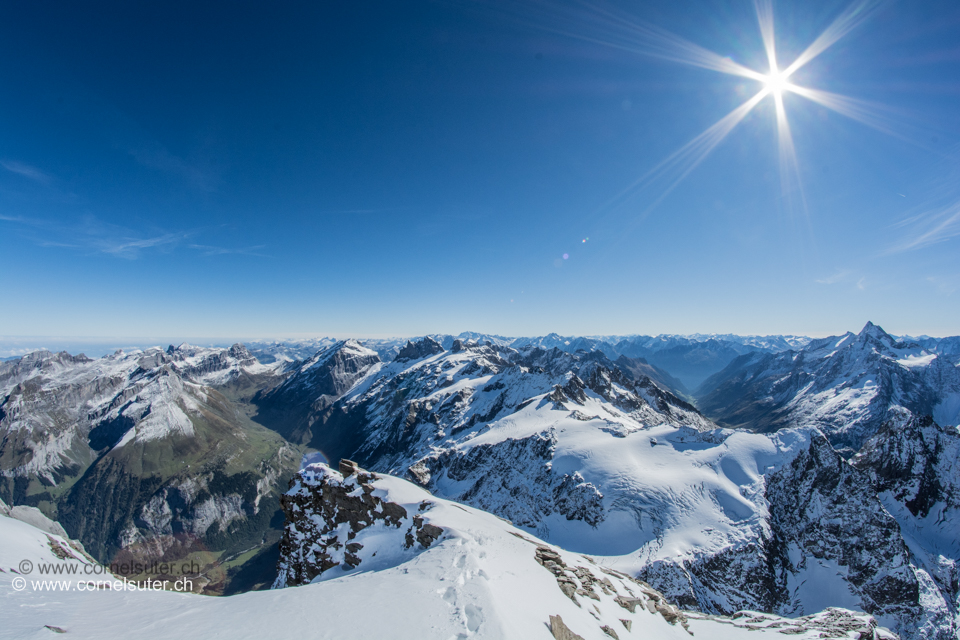 Fantastische Aussicht auf dem Gipfel