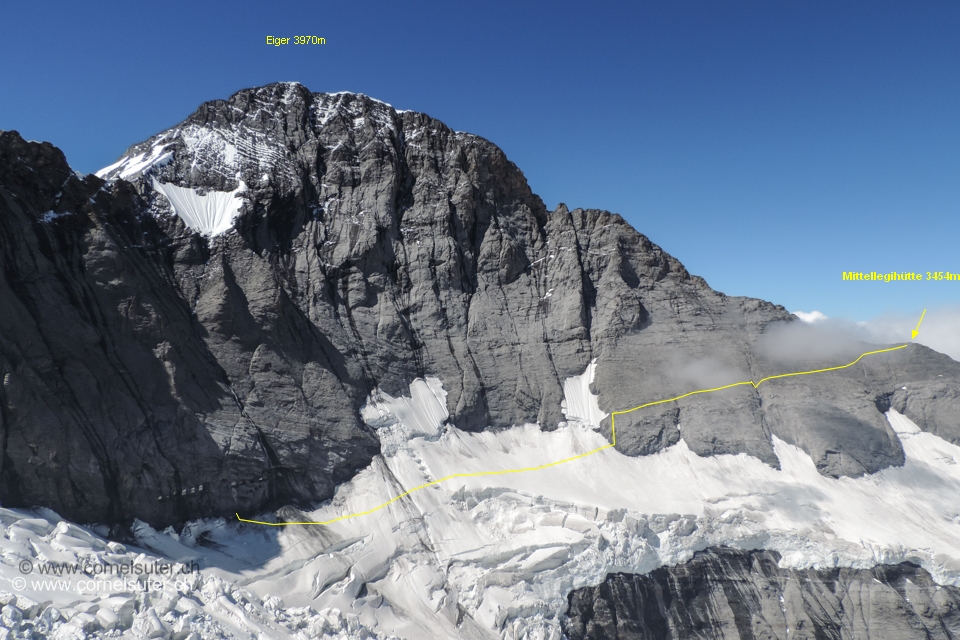 Sicht von der SAC Berglihütte 3299m (Klick Bericht lesen) und ca die Route zur Mittellegihütte 3454m.