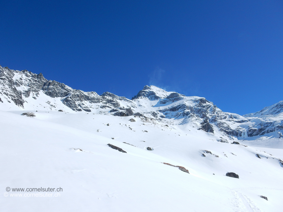 Aufstieg zur SAC Valsorey 3030m.