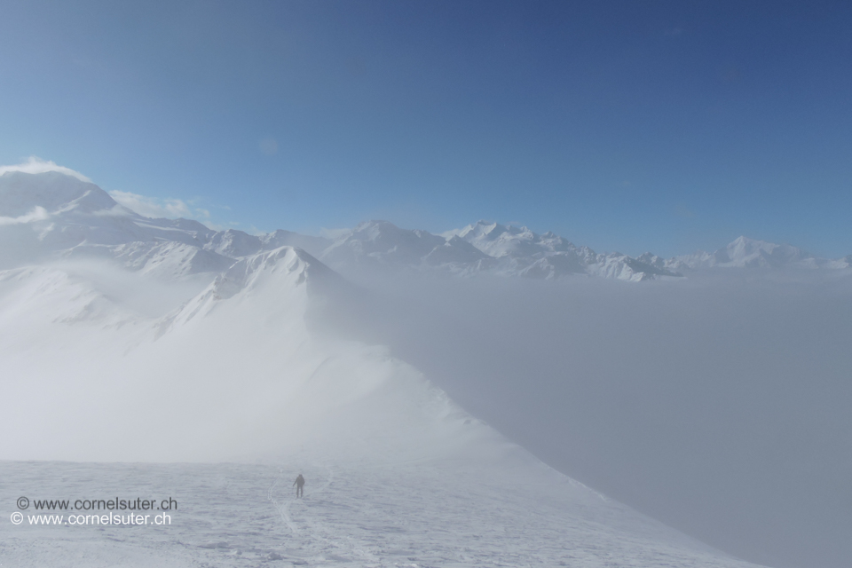 Sicht hinunter zur Üsseri Nanzlicke 2602m.