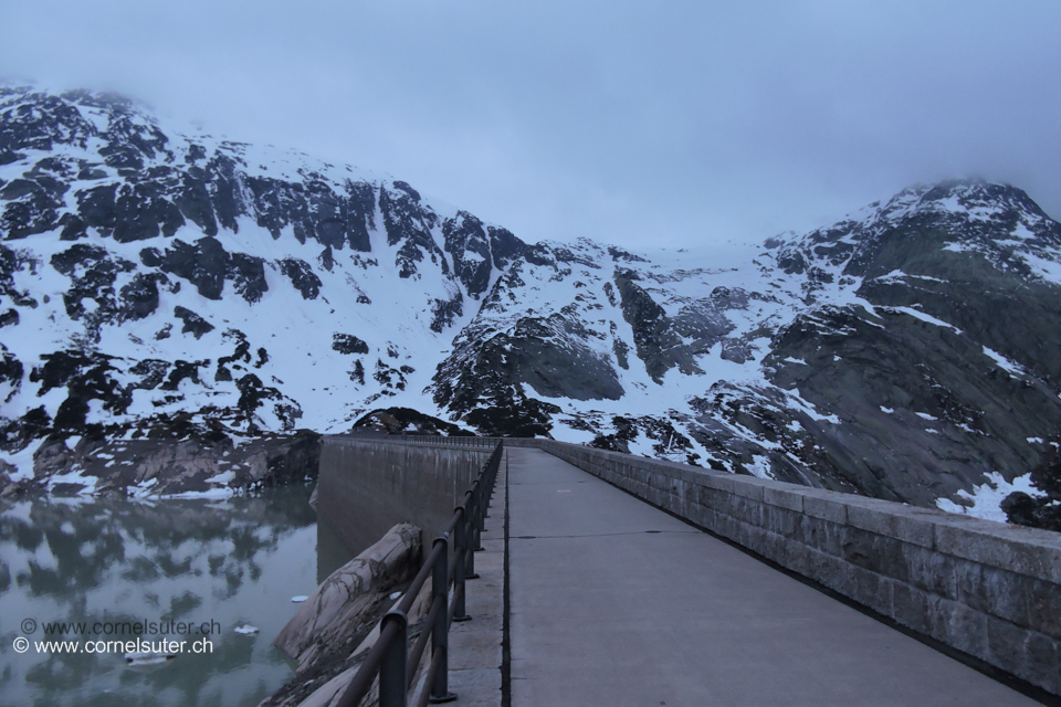 Am Start im Grimsel beim Räterichsbodensee 1770m.