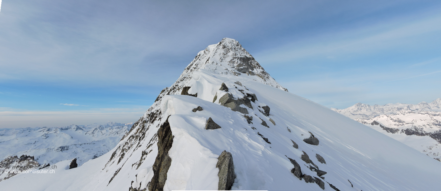 Angekommen auf dem Grat, tolle Ansicht des Galenstocks 3586m.