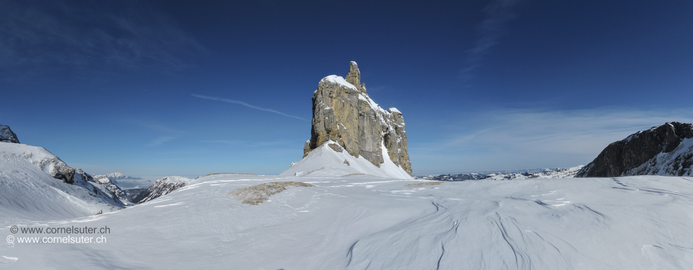 Pano Sicht auf Rupperslaui zum Gross Achslenstock 2175m.