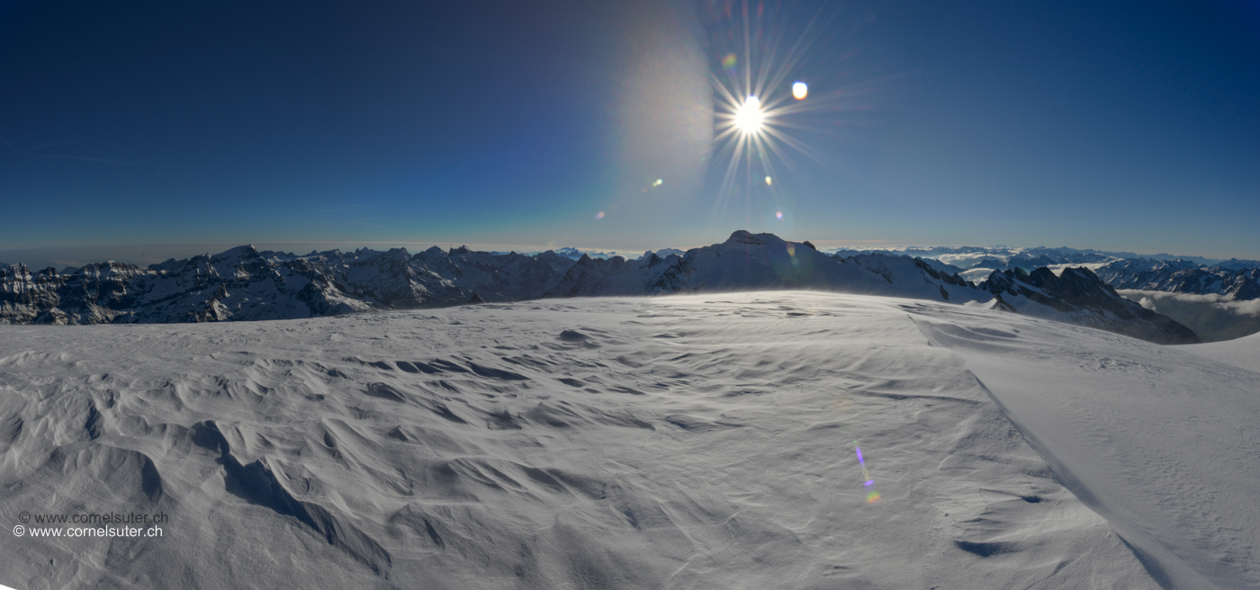 Pano auf dem Gwächtenhorn 3420m, Sicht Richtung Sustenhorn 3503m usw.