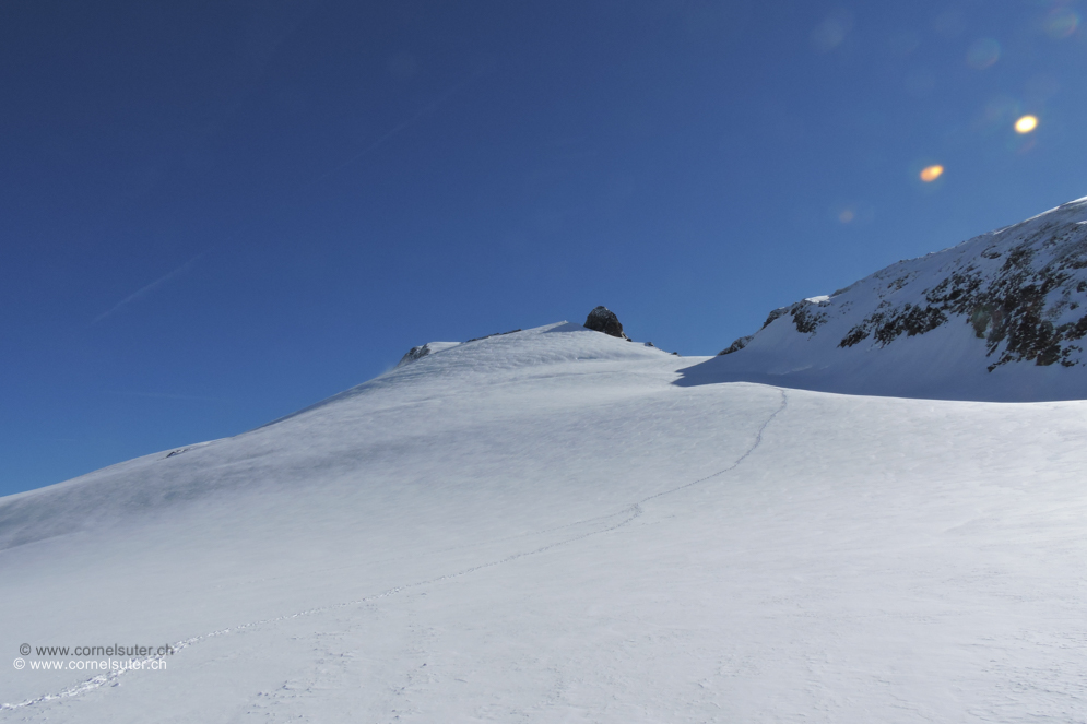 Aufstieg im Gipfelhang zum Sustenhorn.
