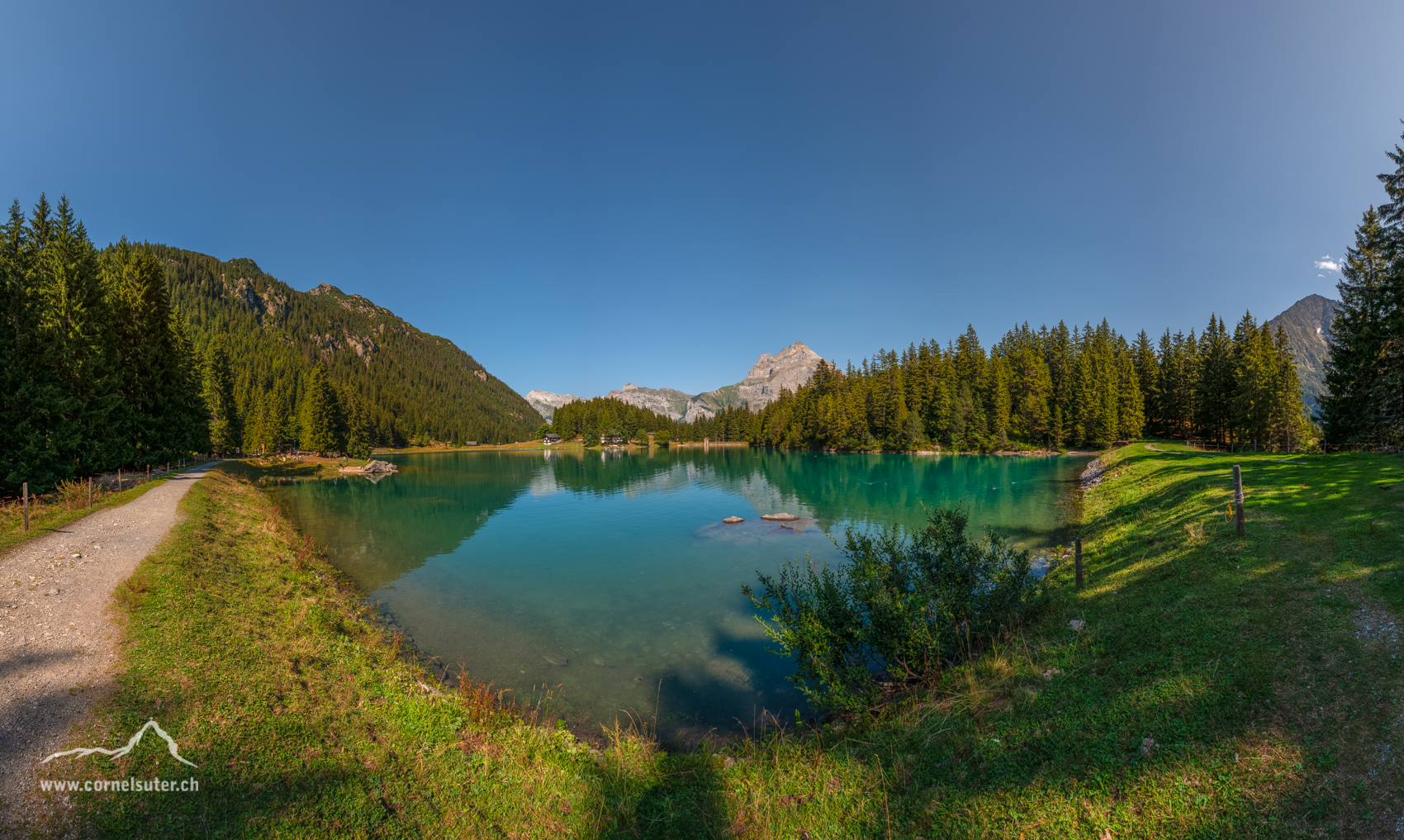 Der Arnisee, ein Stausee für die Strom Erzeugung