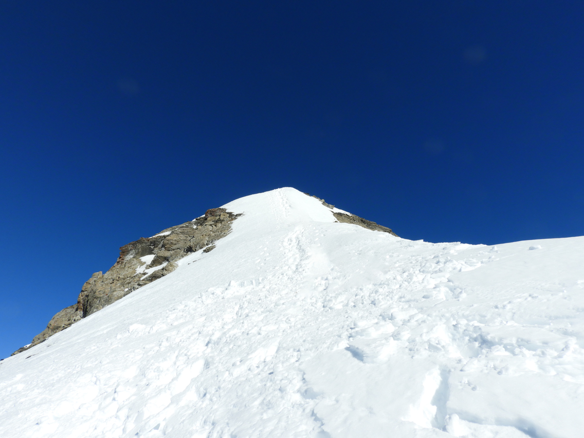 Ankunft beim Skidepot.