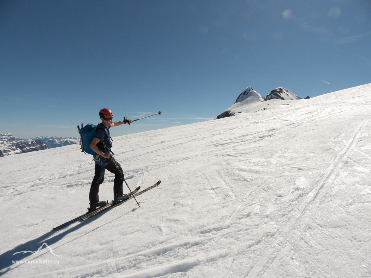 Ankunft beim Chammlijoch, haben wir entschieden dass wir zum Dessert noch zum Clariden aufsteigen werden.