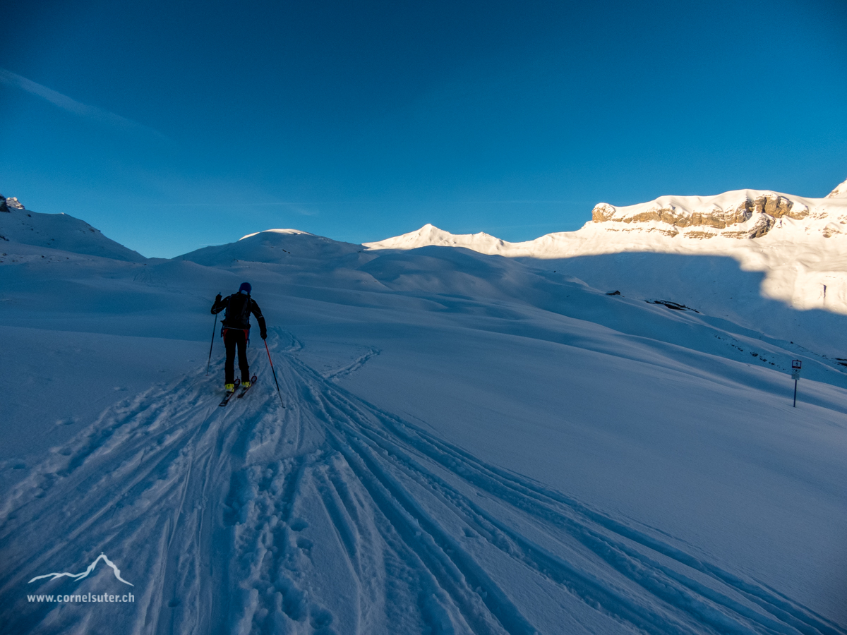 Auf Galtenäbnet ca minus 13grad... mitte hinten das Firsthöreli.