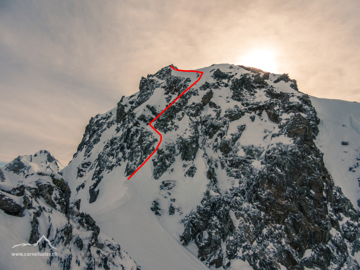 Nach dem Schneegrat kommt die erste Schlüsselstelle