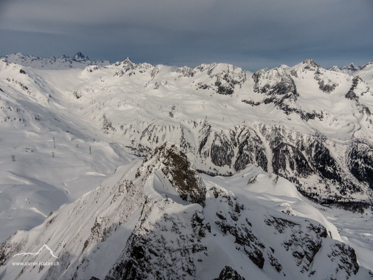 Sicht zurück zum Skigipfel Pt.2700