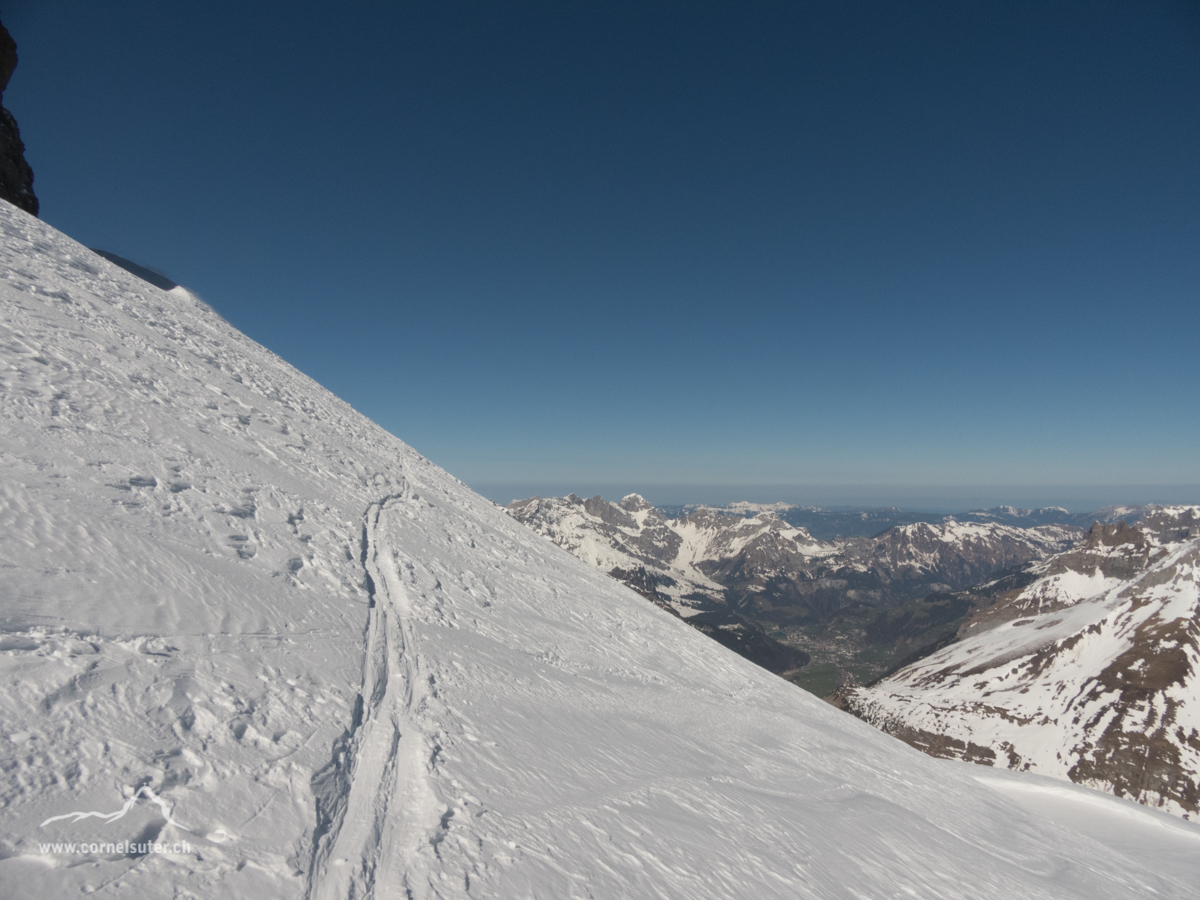 Beim Spannortjoch queren hinüber zum Chüefadpass.