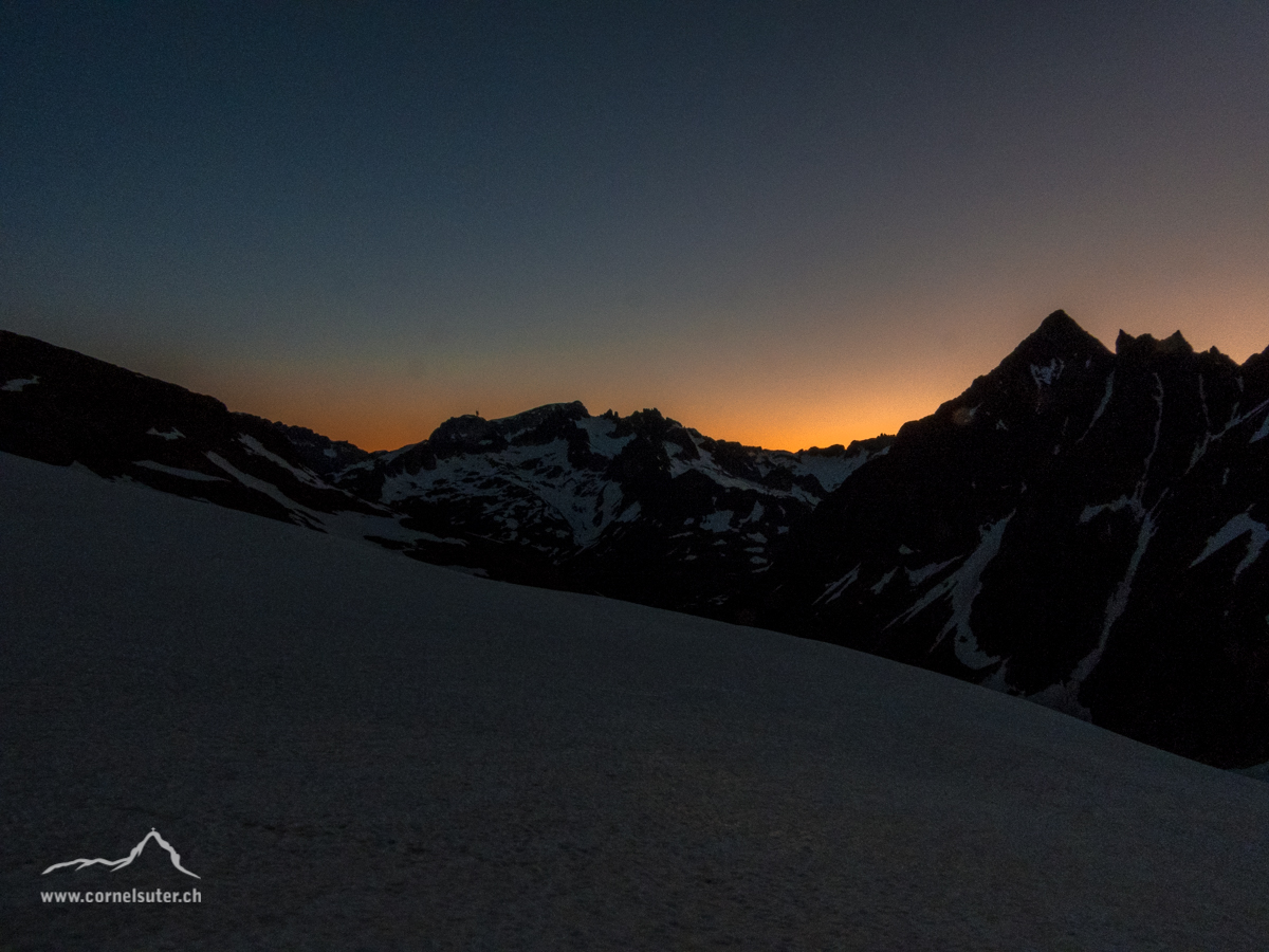 Morgenstimmung beim Aufstieg Sicht zum Titlis usw...