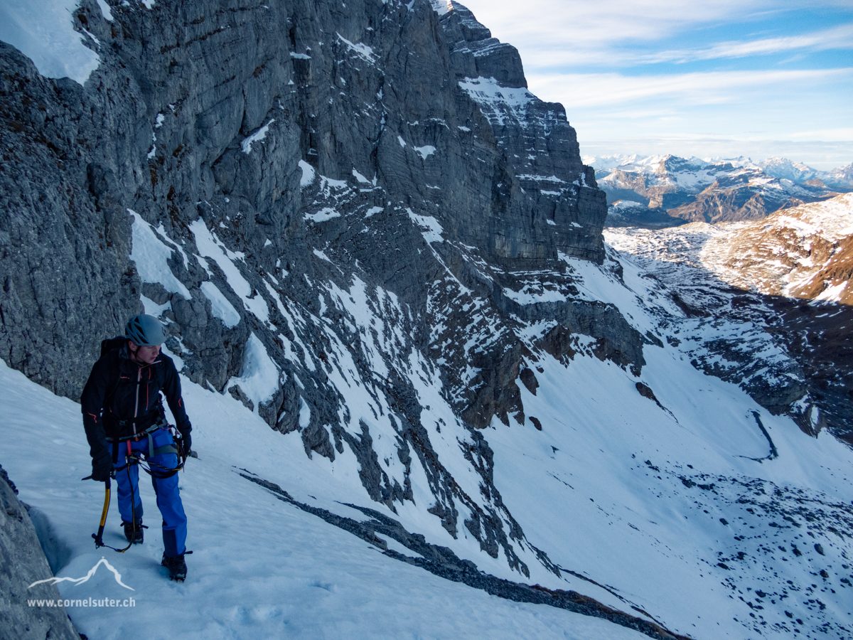 Tiefblicke aus der Bös Fulen Nordwand.
