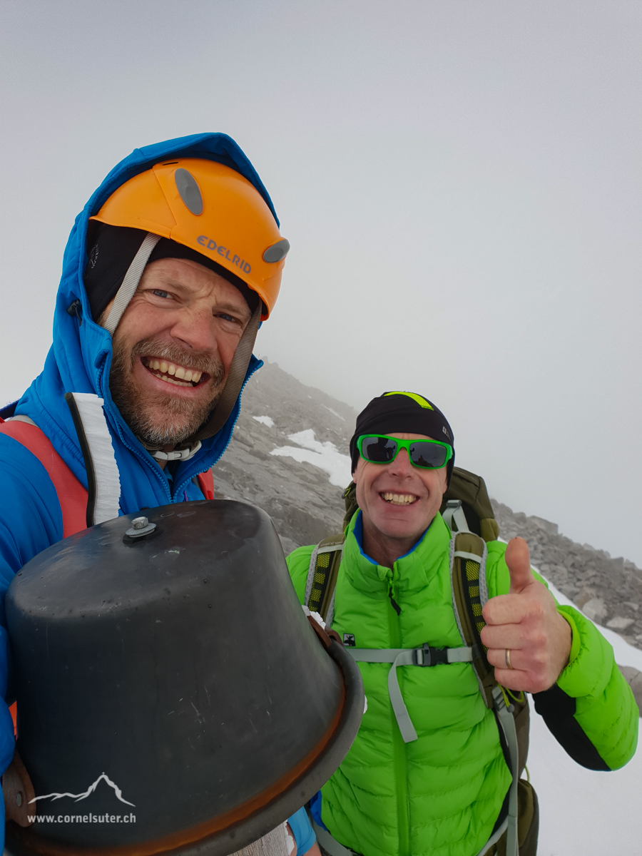 Gipfelbild auf  dem Vrenelisgärtli 2905m.